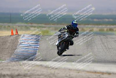 media/Jun-14-2025-Lets Ride (Sat) [[c36d48699a]]/C Group/1140am (Grapevine)/
